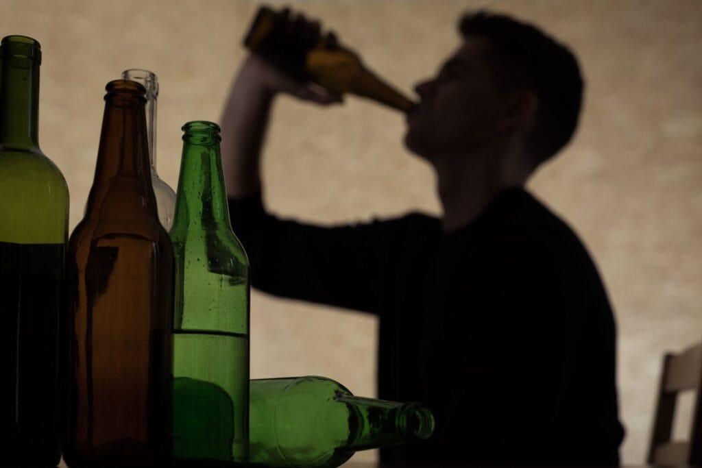 alcoholic drinking