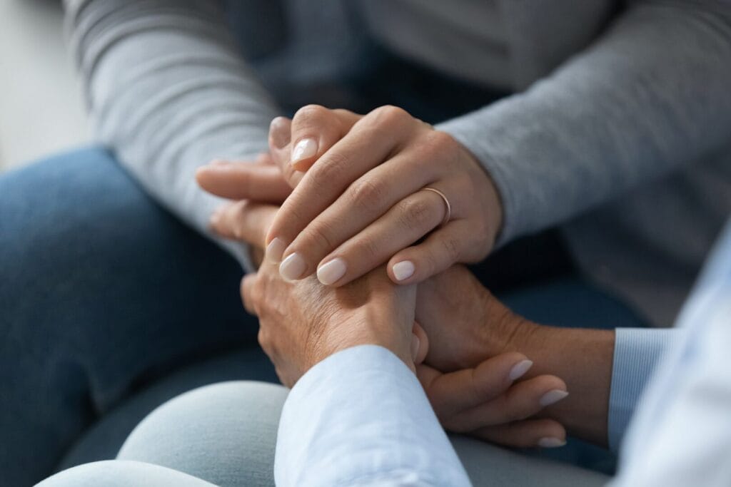 family supporting addict in recovery